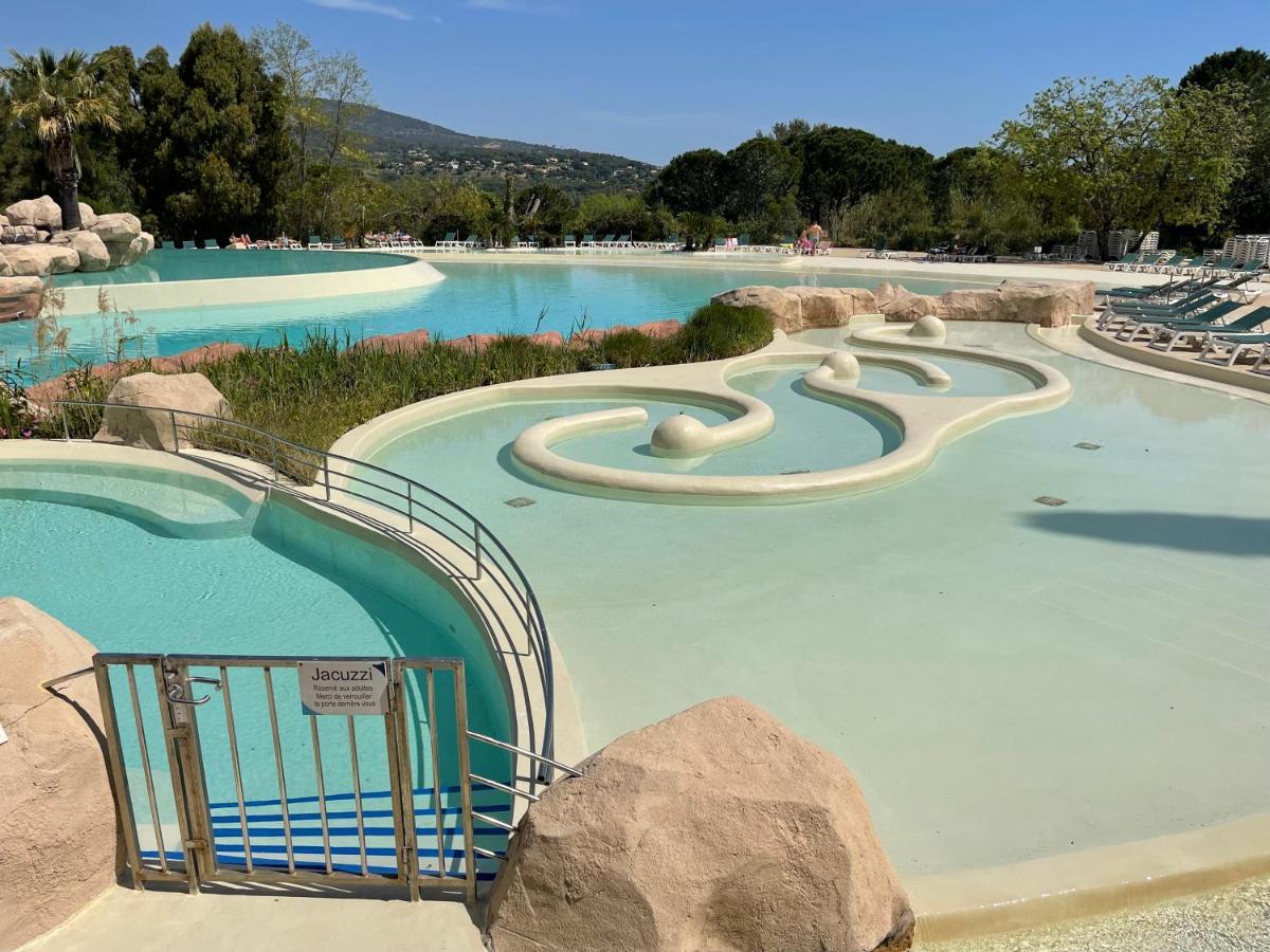 Les Restanques - Grimaud Exterior foto